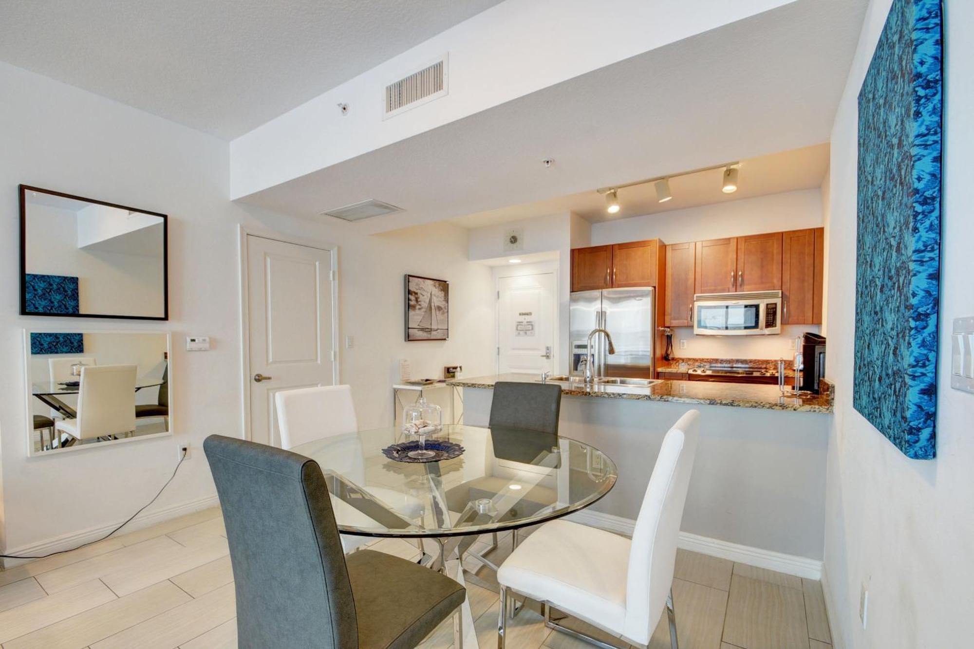 Amazing One-Bedroom In Casa Costa!Beach Pass Inc! Boynton Beach Exterior photo