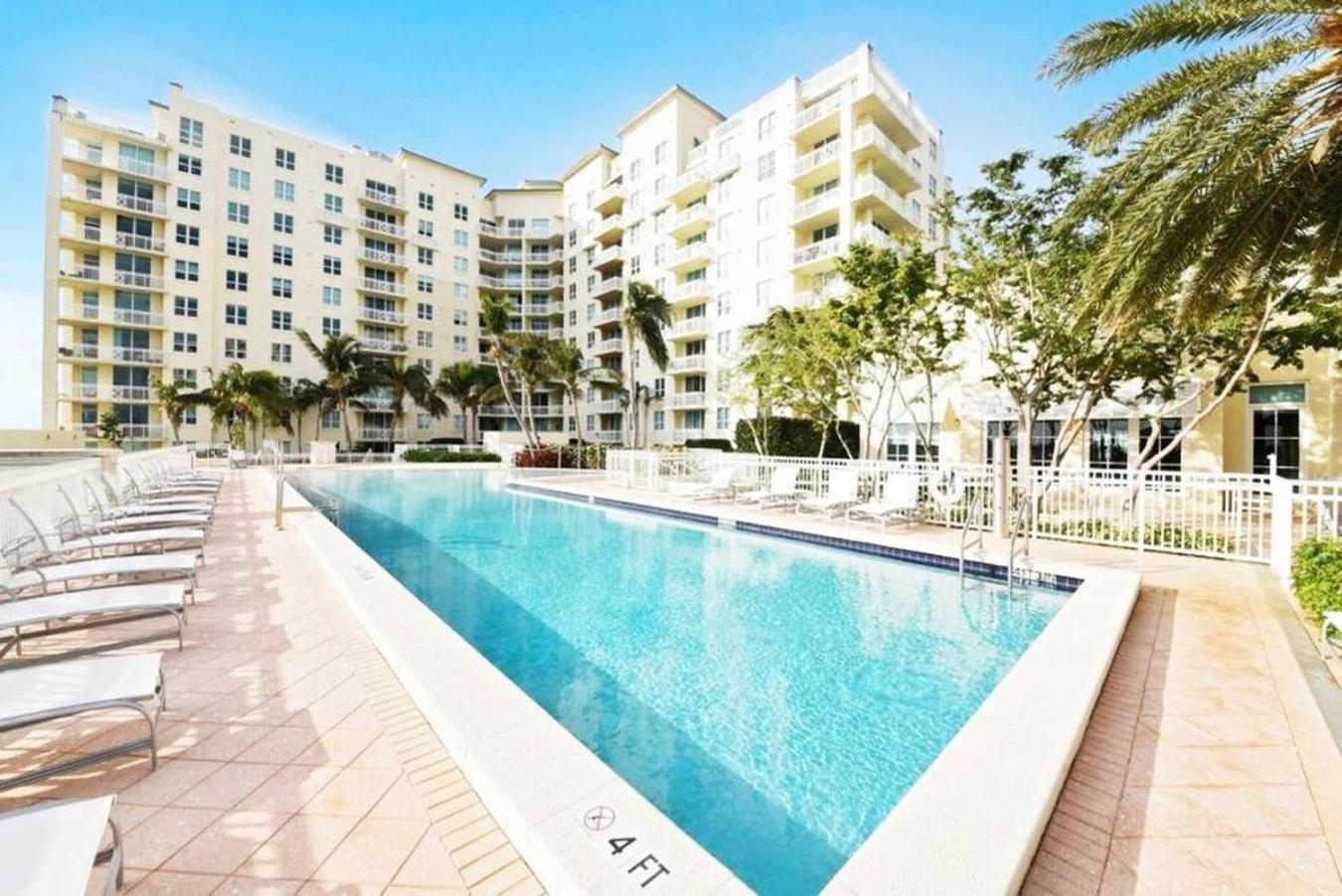 Amazing One-Bedroom In Casa Costa!Beach Pass Inc! Boynton Beach Exterior photo